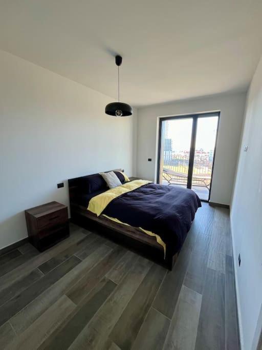 Yellow Uptown 70 - Fiera Milano Pero Exteriér fotografie